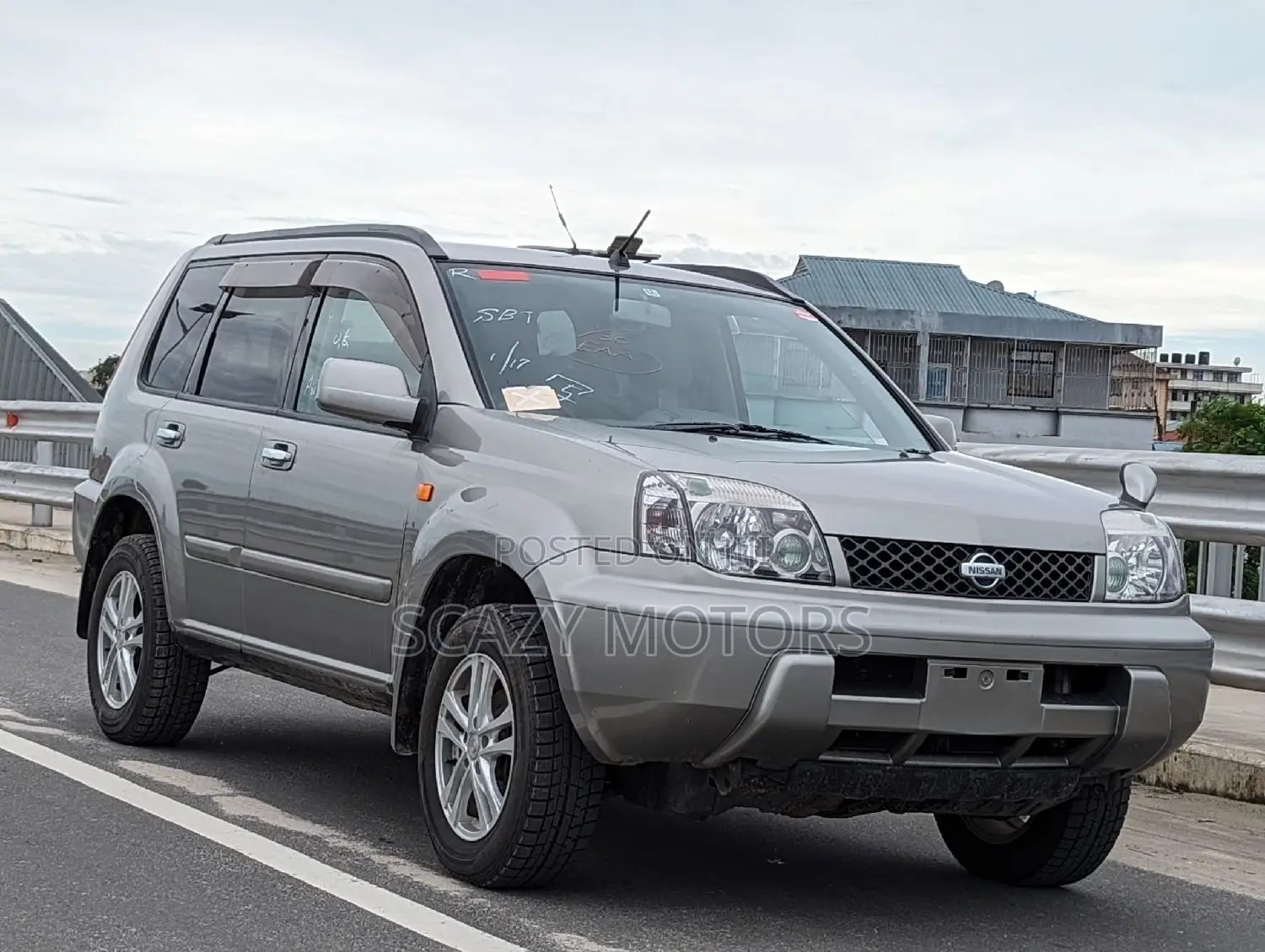 Nissan X-Trail 2000 Gray