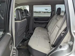 Nissan X-Trail 2000 Gray