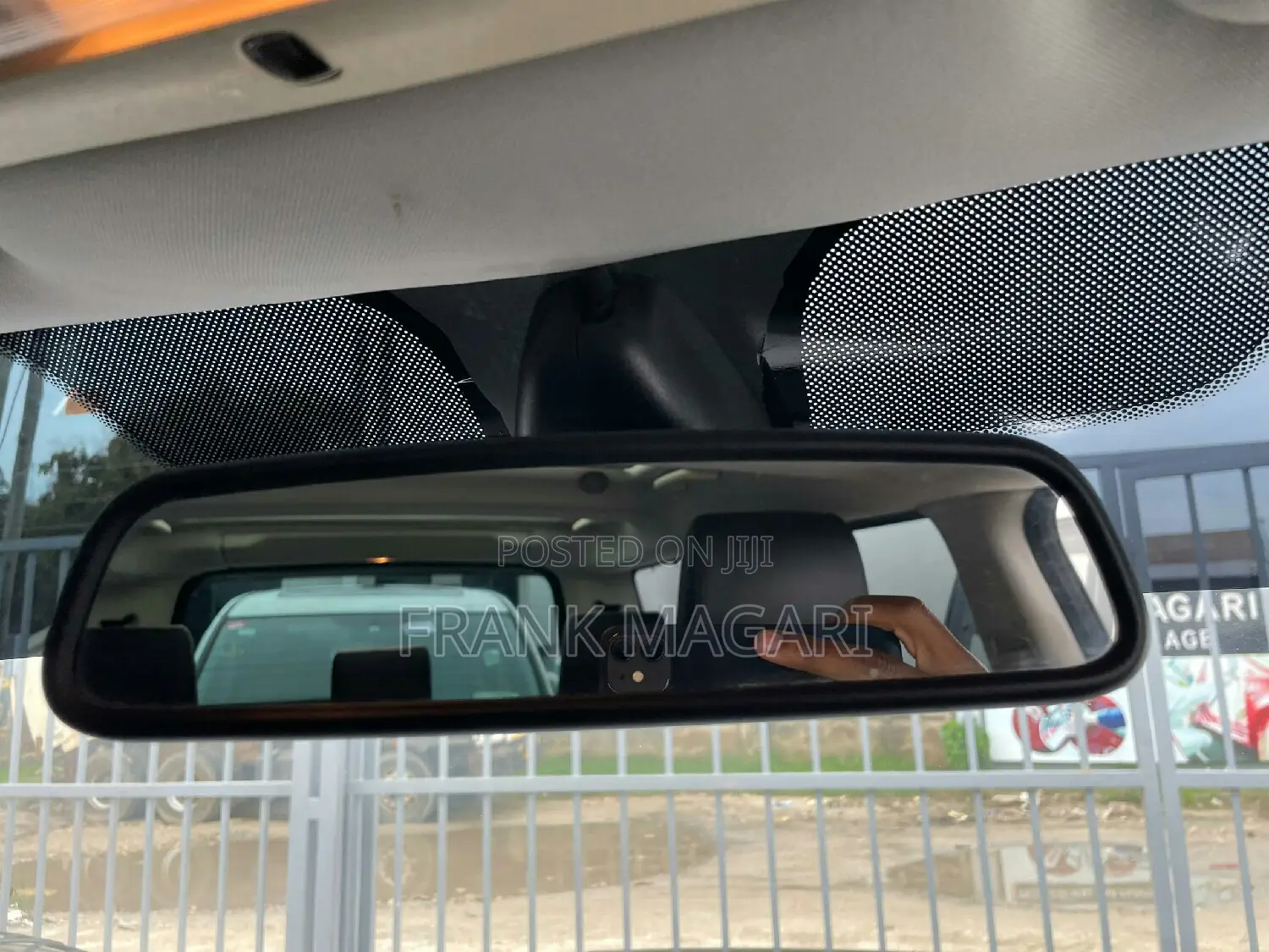 Land Rover Discovery 2013 Gray