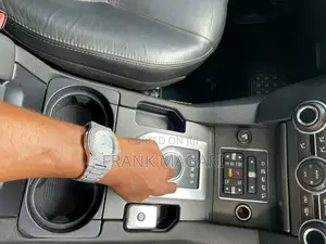 Land Rover Discovery 2013 Gray