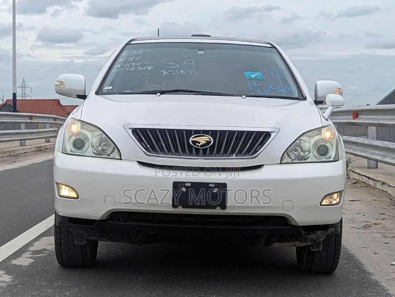 Toyota Harrier 2006 White