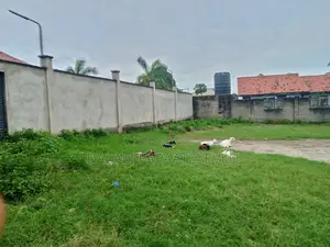 Eneo Lenye Ukubwa Wa SQMT 1400 Linauzw Lipo Tegeta Nyaishozi