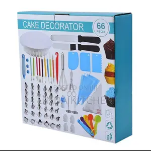 Cake Decorator