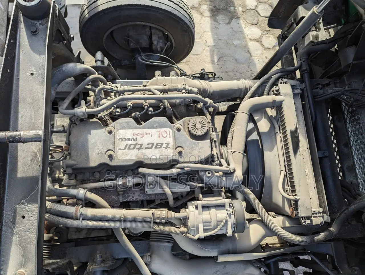 Iveco Massif 2010 Green