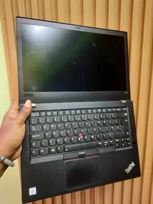 Laptop Lenovo ThinkPad T480 8GB Intel Core I7 SSD 256GB