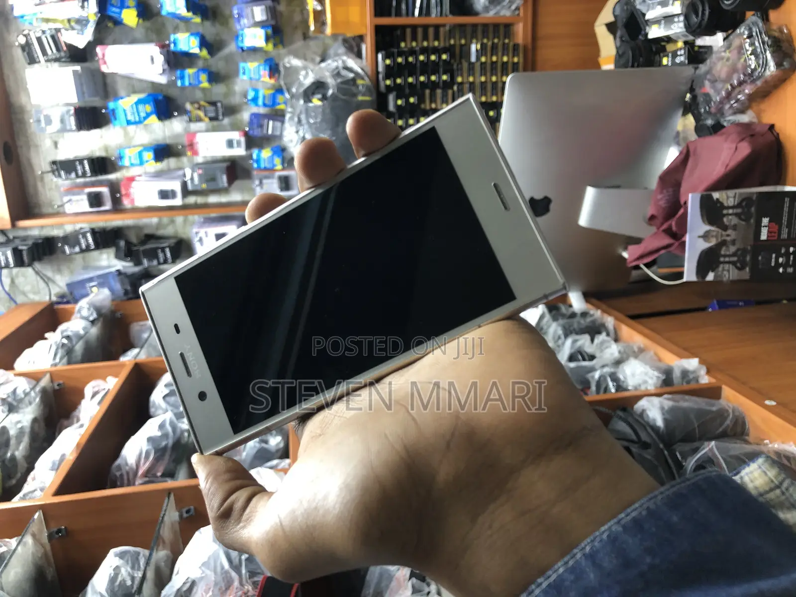 New Sony Xperia XZ1 64 GB Silver
