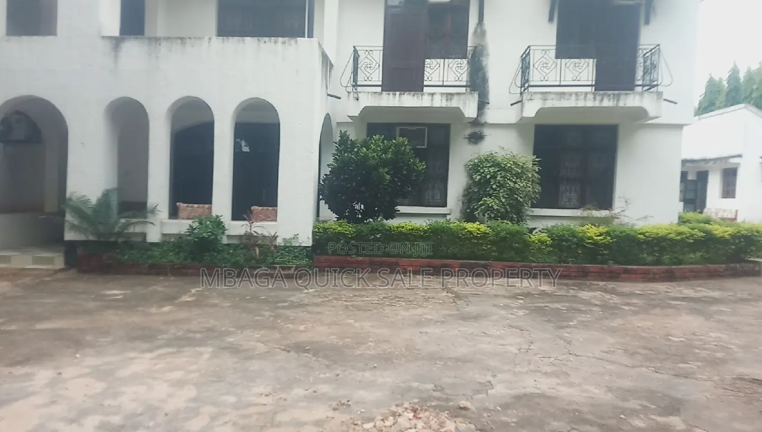 10bdrm House in Masaki for rent
