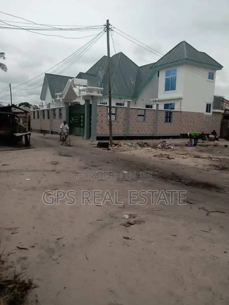 4bdrm House in Mbagala Chamazi Kwa, Temeke for sale