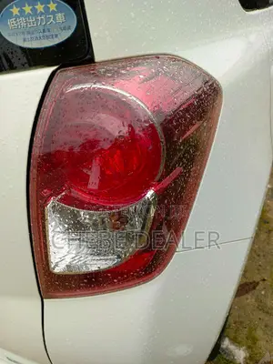 Toyota Ractis 2006 White