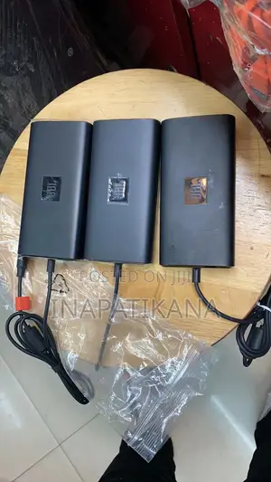 JBL Boombox 2 Charger