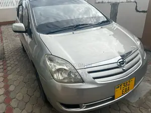 Toyota Corolla Spacio 2005 Silver