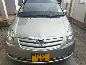 Toyota Corolla Spacio 2005 Silver
