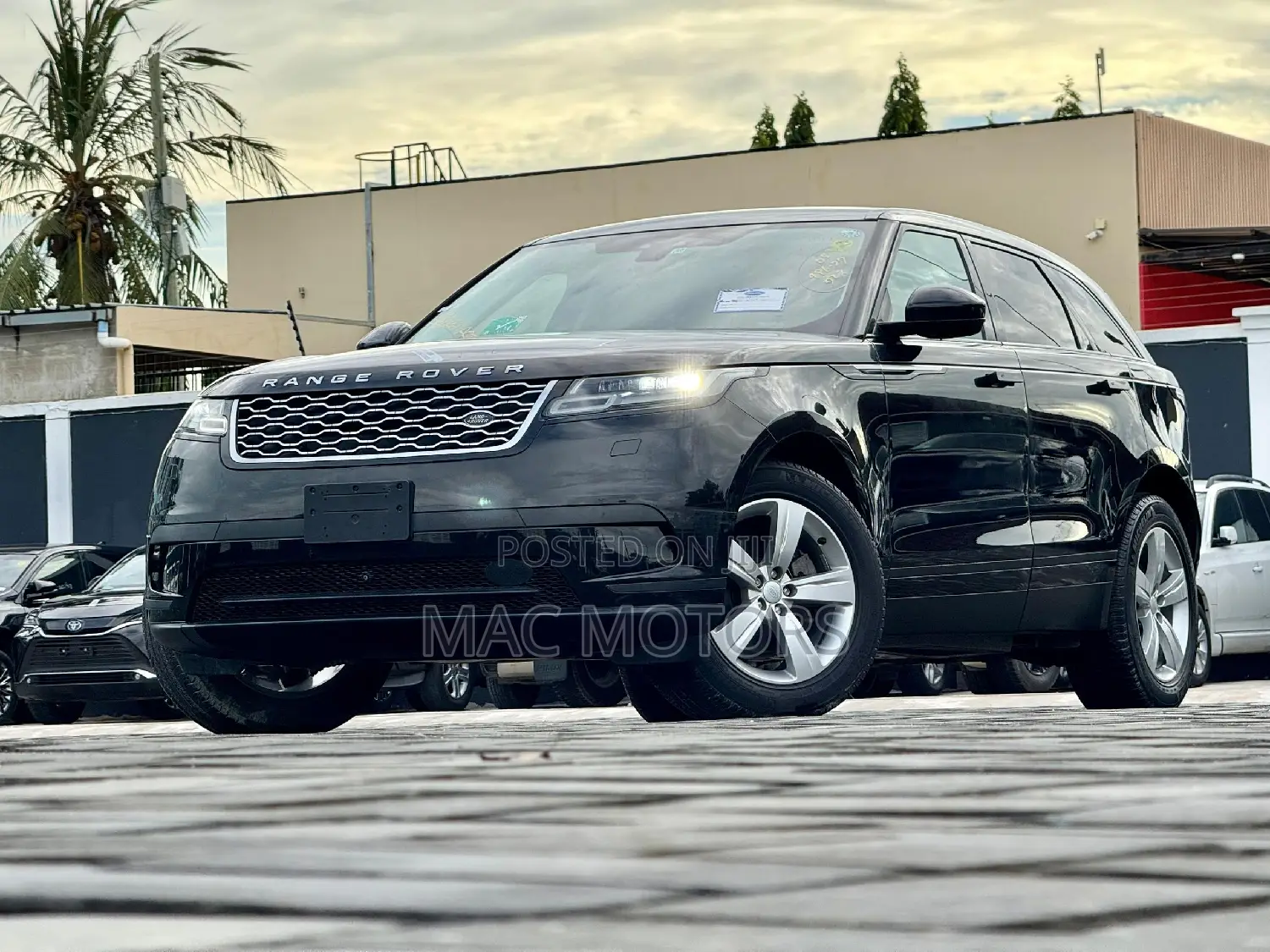 Land Rover Range Rover Velar 2017 Black