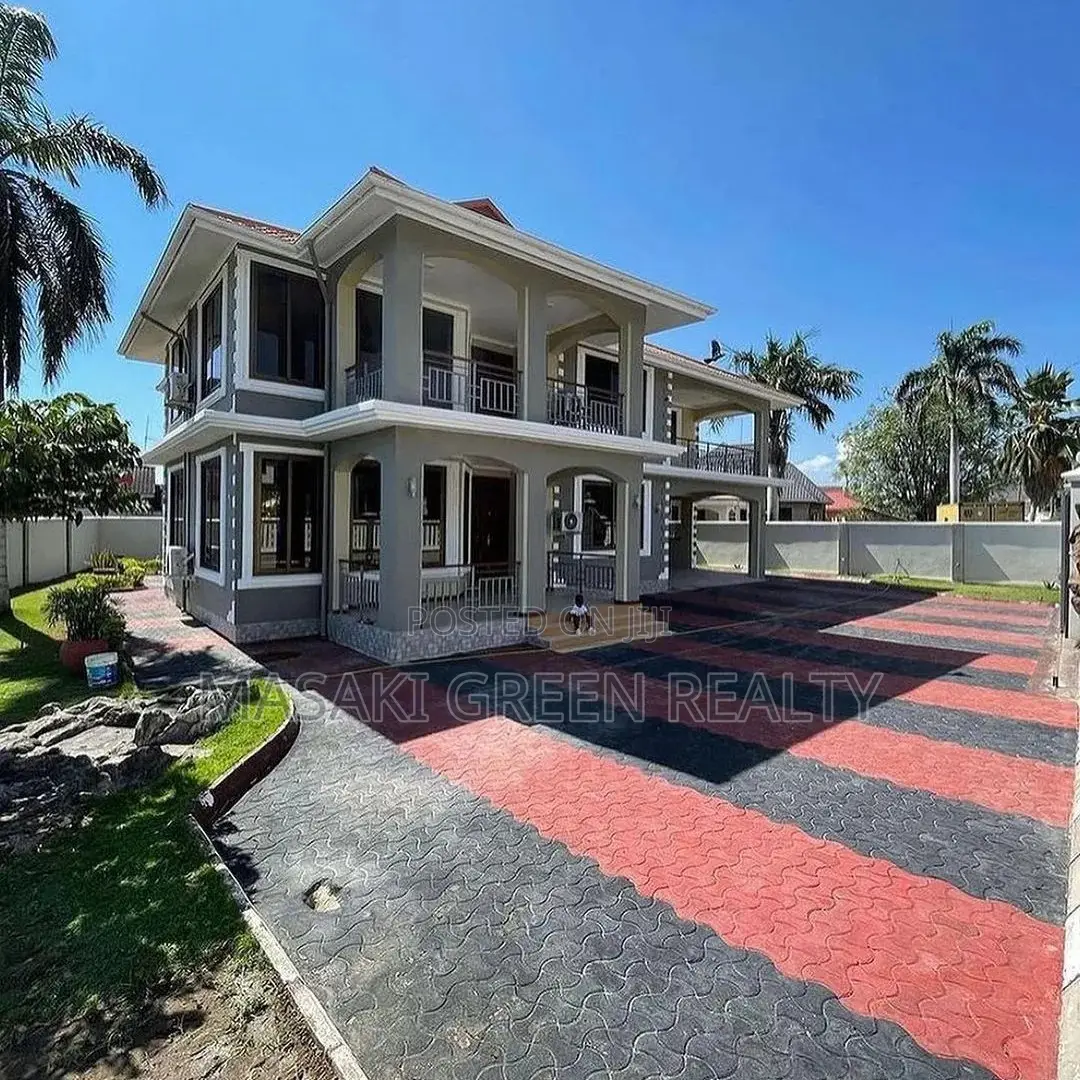 4bdrm House in Tegeta Masaiti, Kinondoni for sale