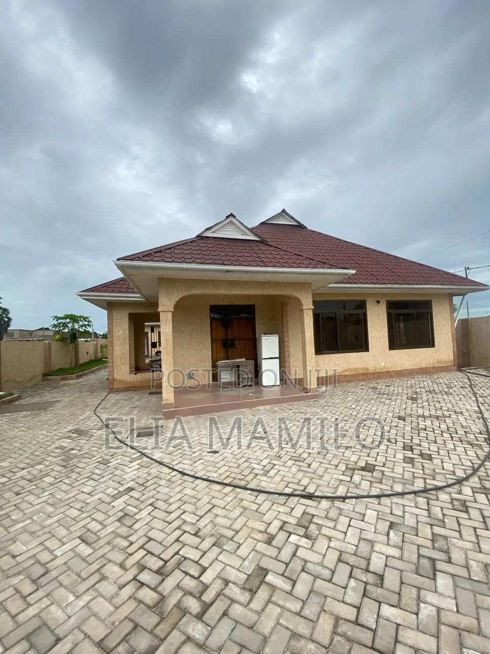 3bdrm House in Mbweni, Mpiji, Kigamboni for sale