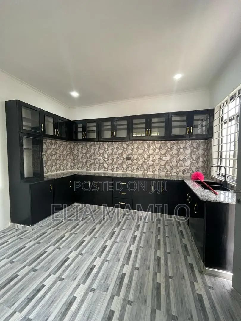3bdrm House in Madale Flamingo, Kinondoni for sale