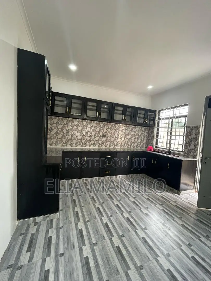 3bdrm House in Madale Flamingo, Kinondoni for sale