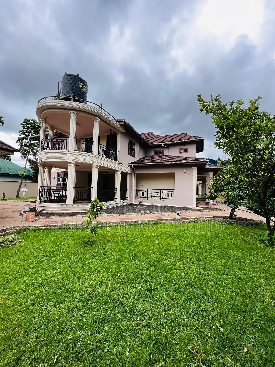 5bdrm Bungalow in Arusha for rent