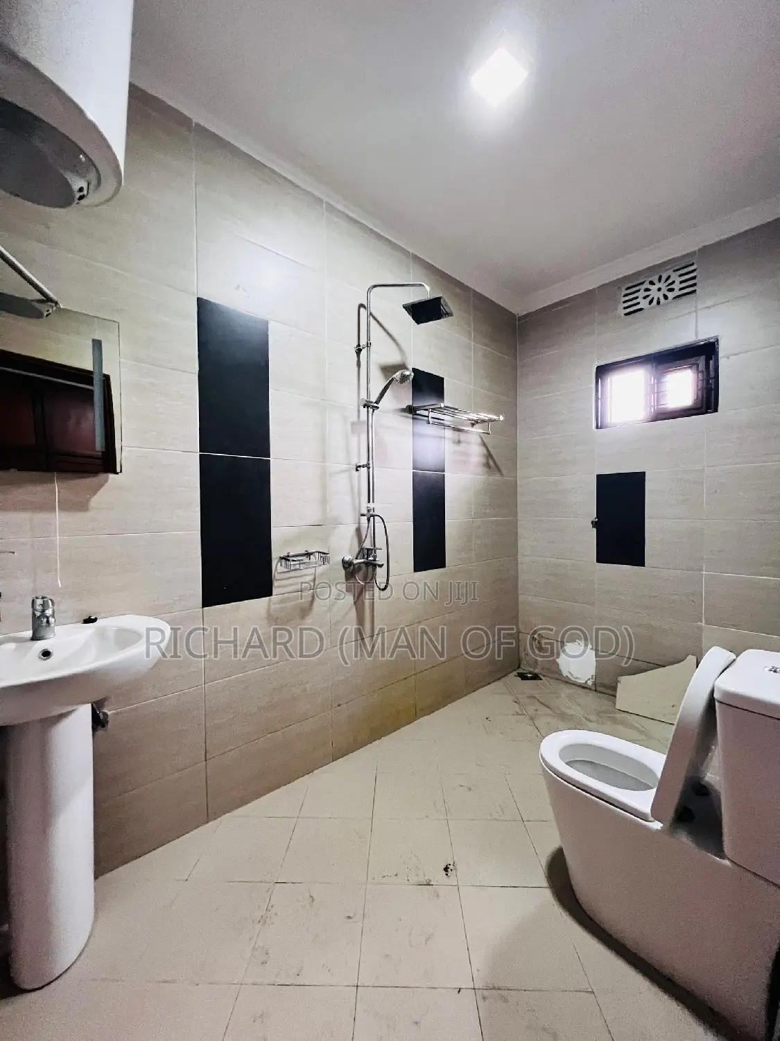 5bdrm Bungalow in Arusha for rent