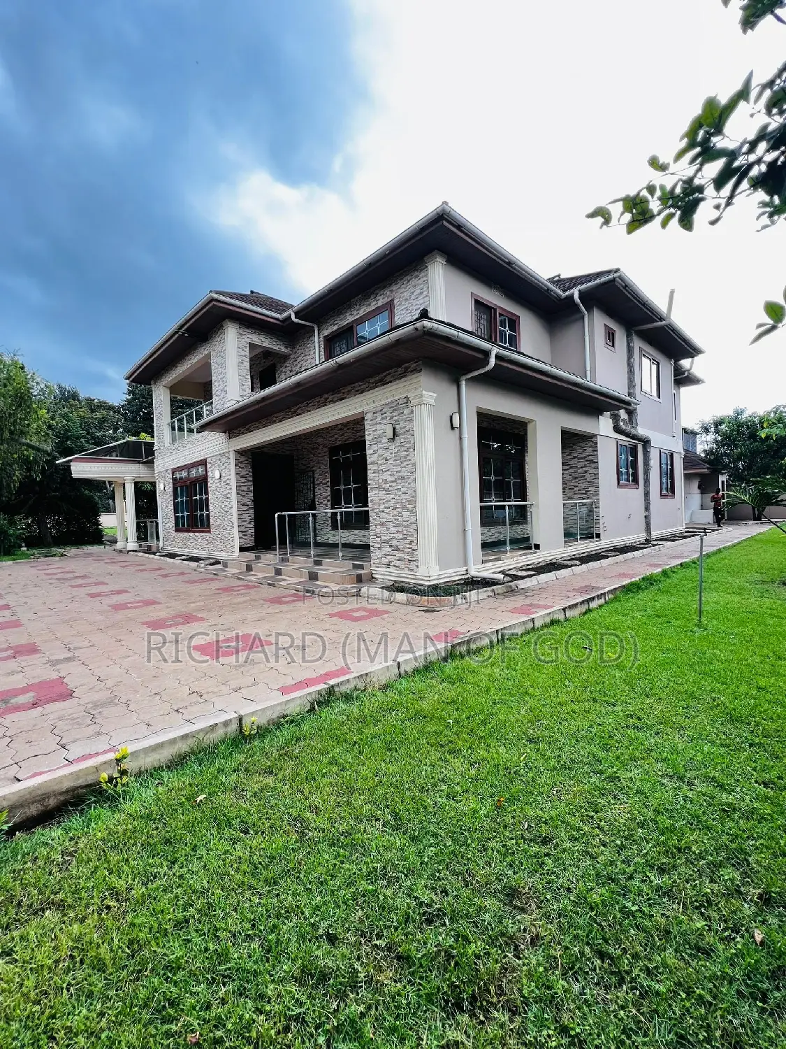 5bdrm Bungalow in Arusha for rent