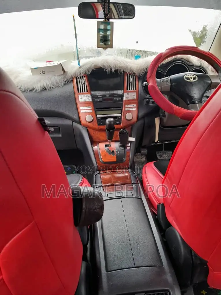 Toyota Harrier 2006 White
