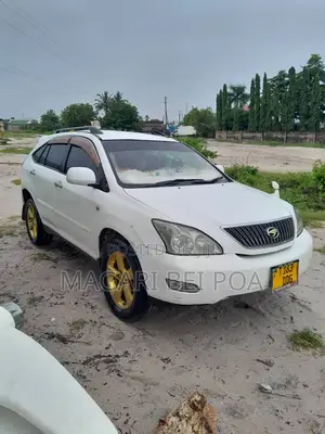 Toyota Harrier 2006 White