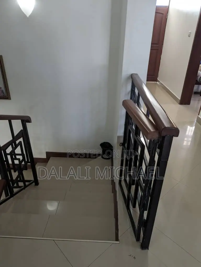4bdrm House in Mbezibeach for sale