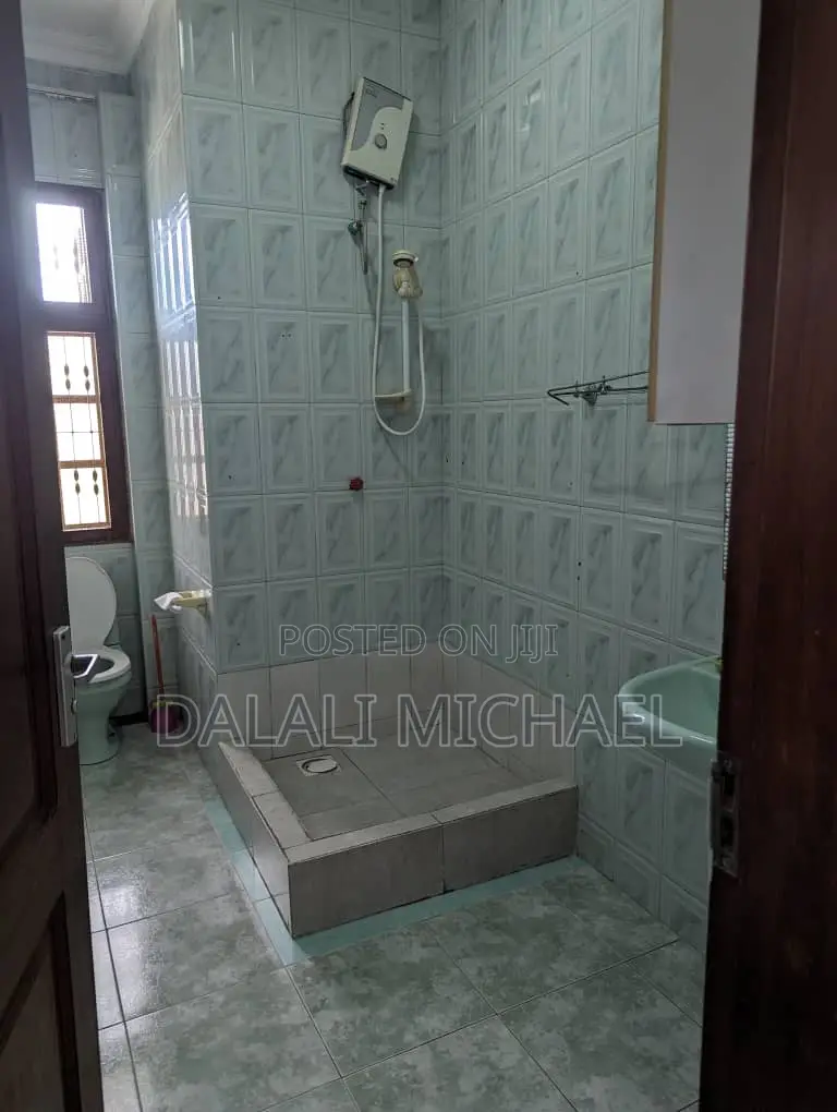 4bdrm House in Mbezibeach for sale
