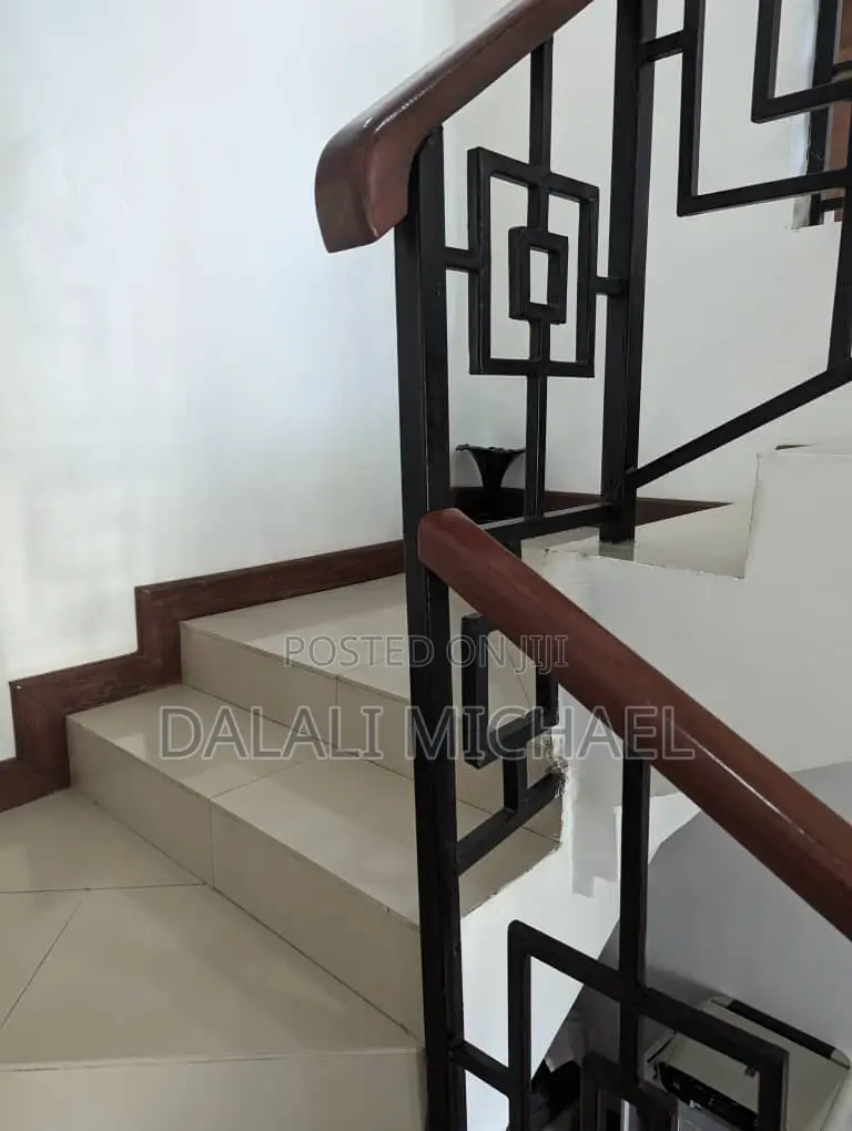 4bdrm House in Mbezibeach for sale