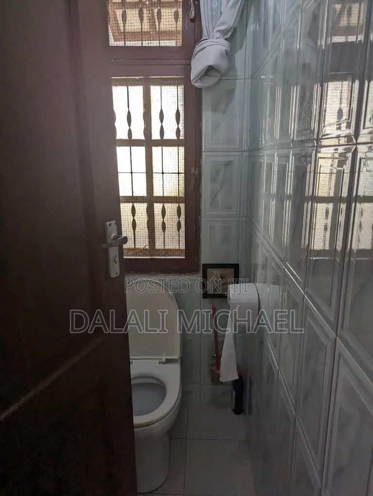 4bdrm House in Mbezibeach for sale