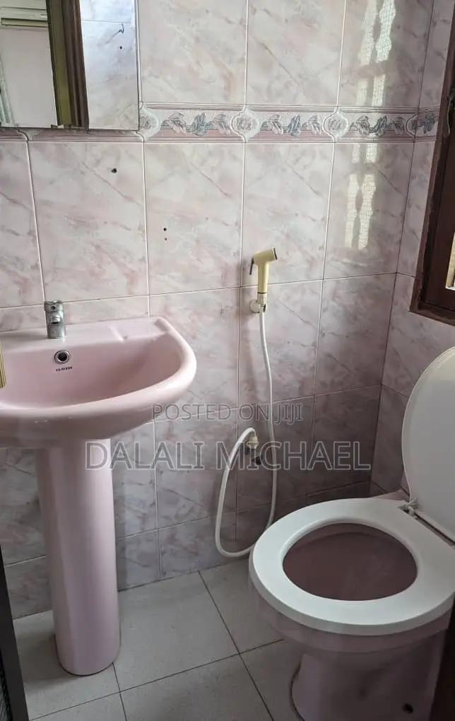4bdrm House in Mbezibeach for sale