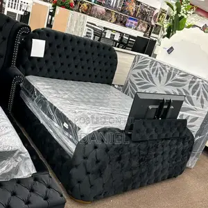 Bedsofa 5 Kwa 6 Nyeusi