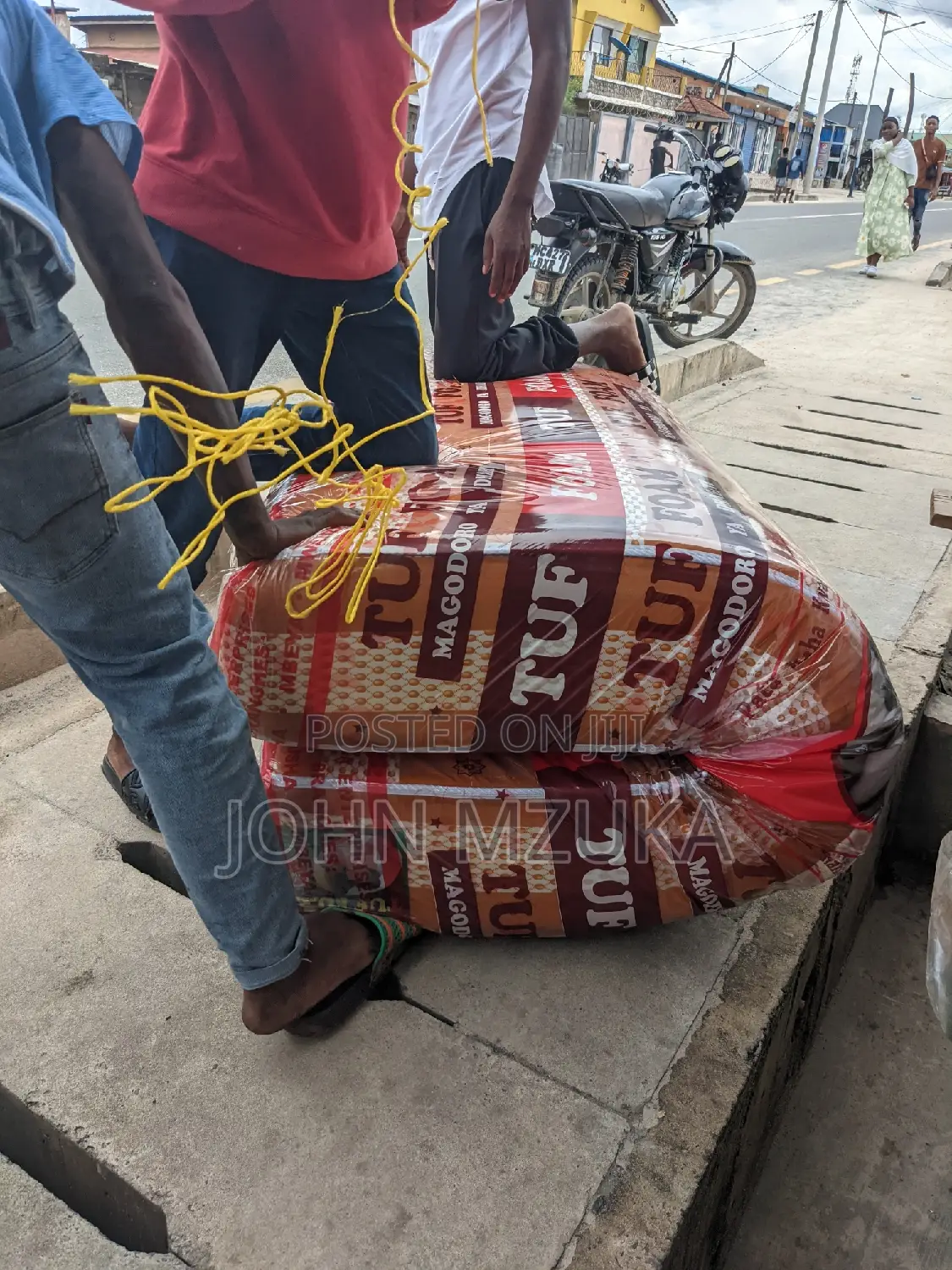 Godoro Original FUTI 5 Kwa 6 Inchi 10 Bei Ni 230,000