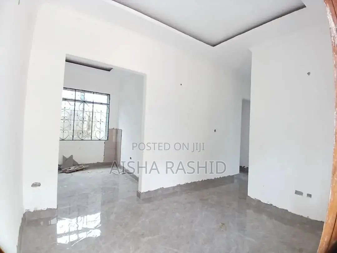 3bdrm Apartment in Kimara for rent