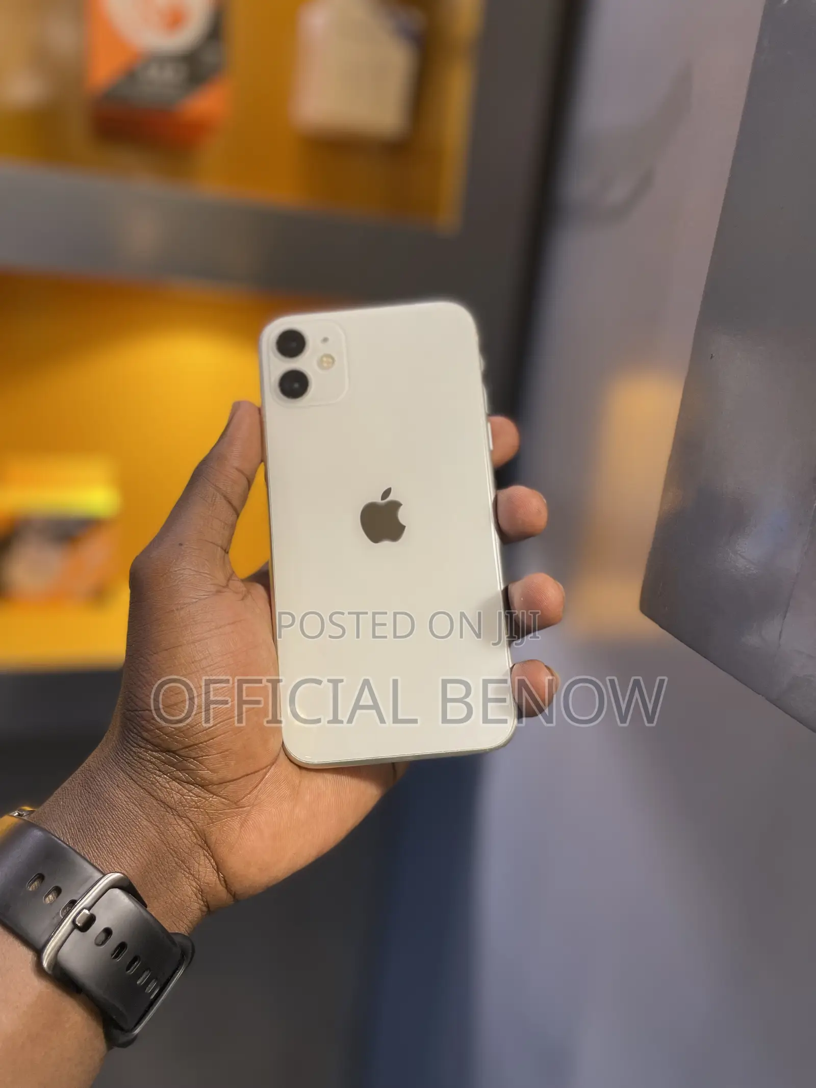 Apple iPhone 11 64 GB White