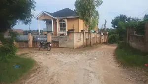 5bdrm Apartment in Makongo Juu, Sinza for rent