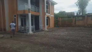 5bdrm Apartment in Makongo Juu, Sinza for rent