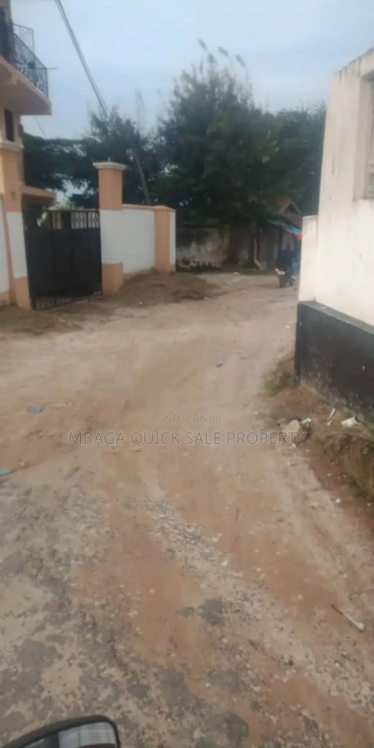 5bdrm Apartment in Makongo Juu, Sinza for rent