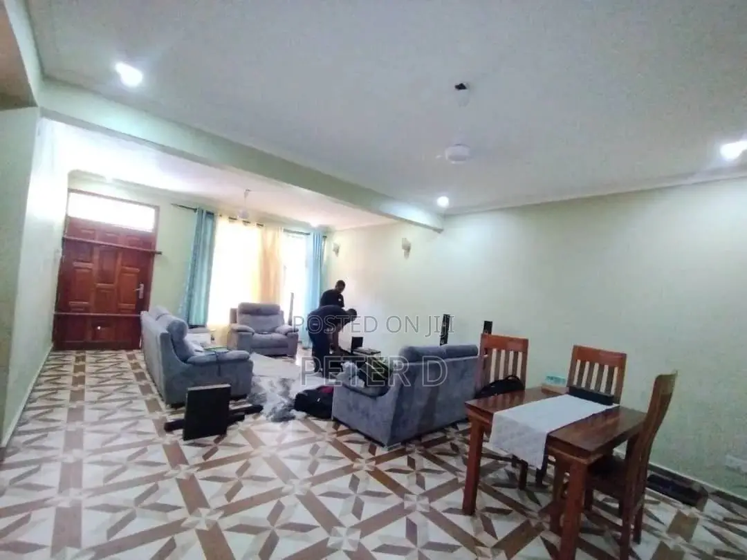 3bdrm Apartment in Kimara for rent