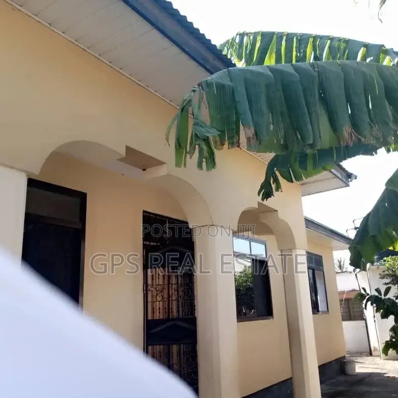 3bdrm House in Kitunda Kibeberu, Ilala for sale
