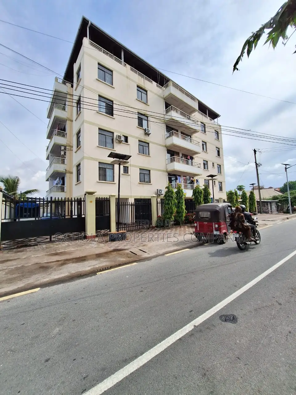 5bdrm Apartment in Kinondoni for rent