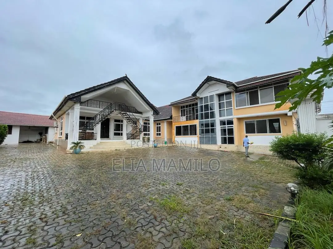 Furnished 6bdrm House in Tegeta Wazo, Kinondoni for sale