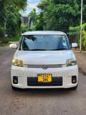 Toyota Corolla Rumion 2008 White
