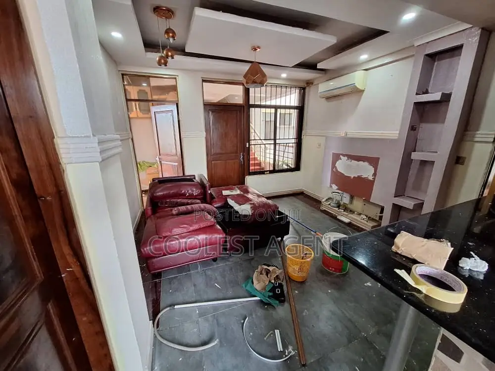 5bdrm Apartment in Morocco, Kinondoni for rent