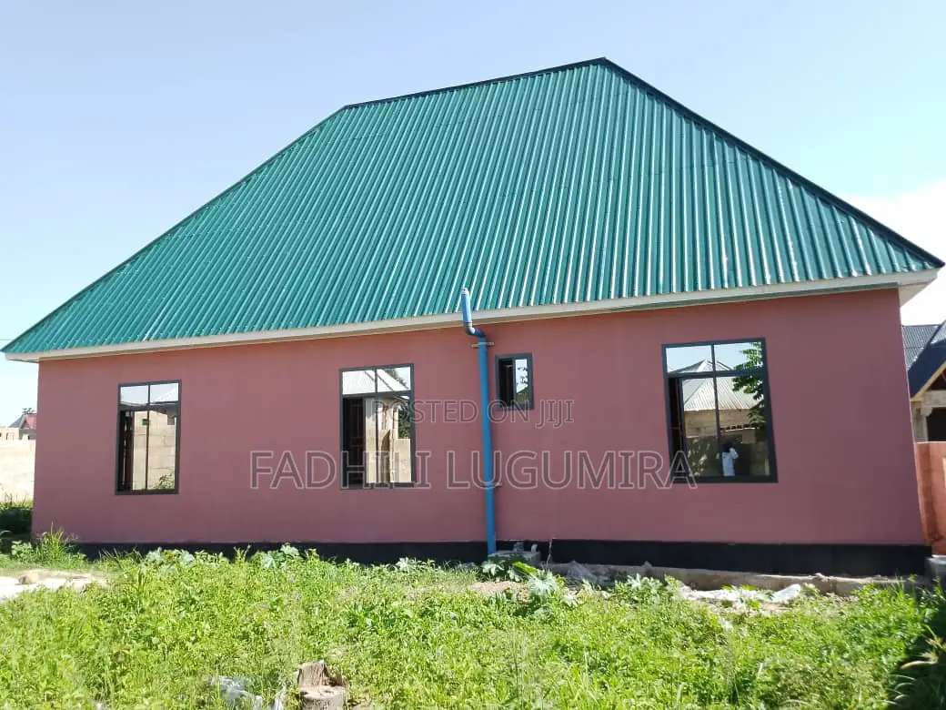 Furnished 3bdrm House in Kishiri for sale