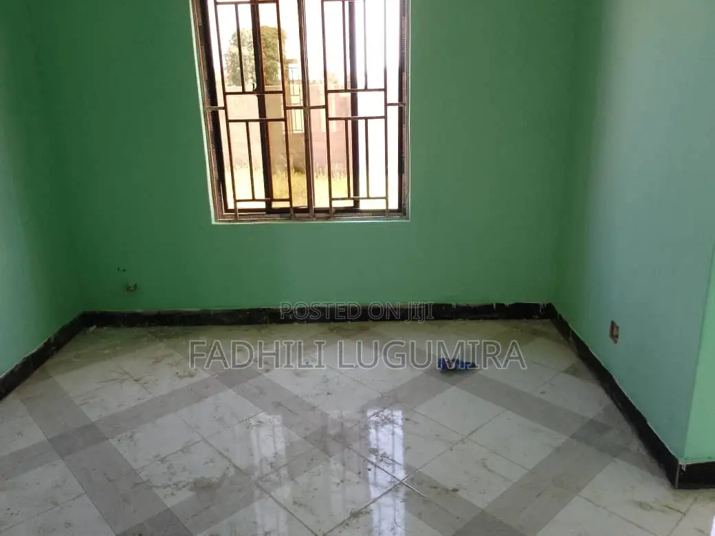 Furnished 3bdrm House in Kishiri for sale