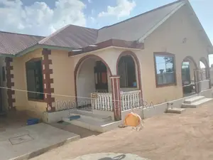 Furnished 3bdrm House in Buswelu for sale