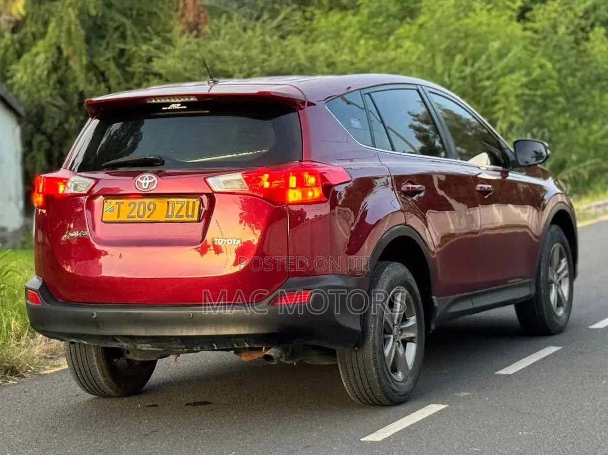 Toyota RAV4 LE 4dr SUV (2.5L 4cyl 6A) 2015 Burgundy