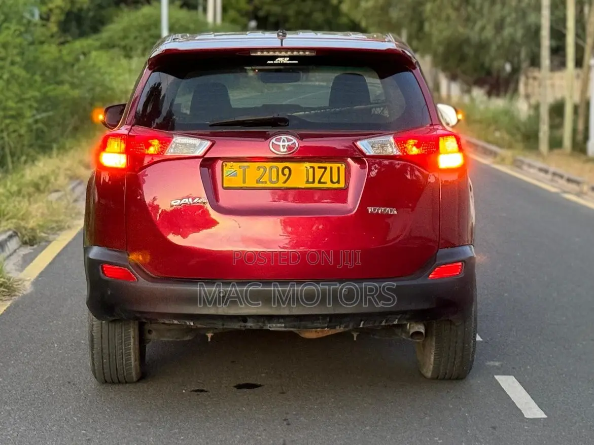 Toyota RAV4 LE 4dr SUV (2.5L 4cyl 6A) 2015 Burgundy