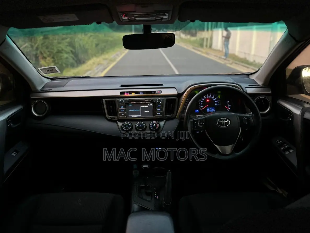 Toyota RAV4 LE 4dr SUV (2.5L 4cyl 6A) 2015 Burgundy